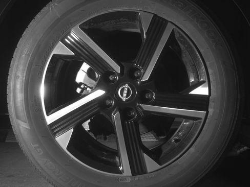 Used 2025 Nissan Sentra SV image 15