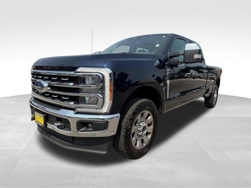 Used 2023 Ford F350 Lariat w/ Lariat Ultimate Package AWD/4WD image 1
