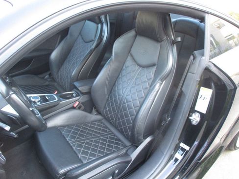 Used 2018 Audi TTS 2.0T Coupe w/ Technology Package AWD/4WD image 4