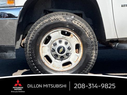 Used 2014 Chevrolet Silverado 2500 W/T AWD/4WD image 24