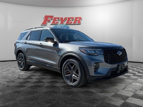 New 2026 Ford Explorer ST w/ Sun And Sound Package image 7