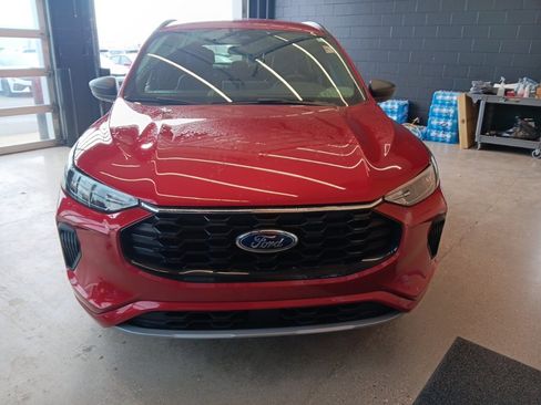 Used 2024 Ford Escape ST-Line w/ Tech Pack #1 image 4