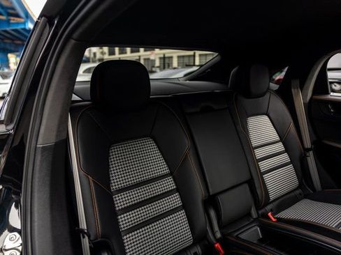 Certified 2025 Porsche Cayenne GTS image 36