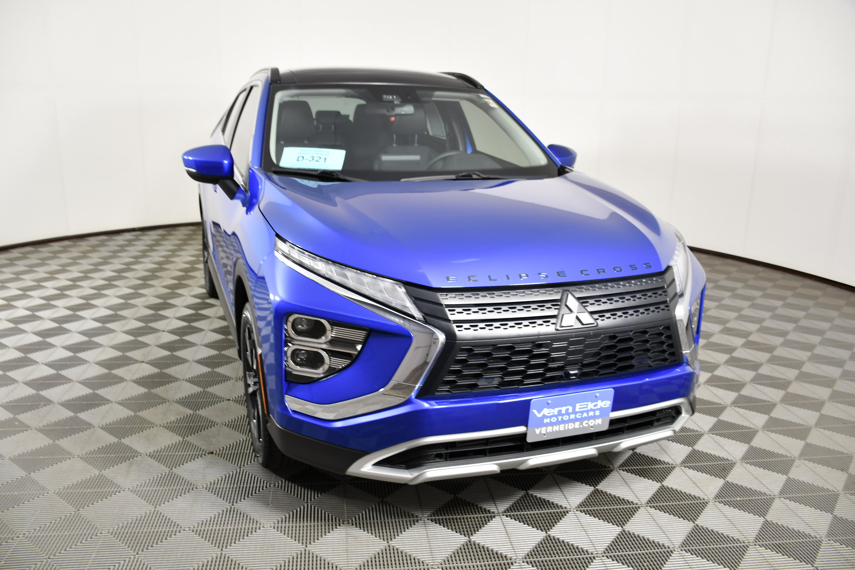 Used 2024 Mitsubishi Eclipse Cross SE AWD/4WD image 3