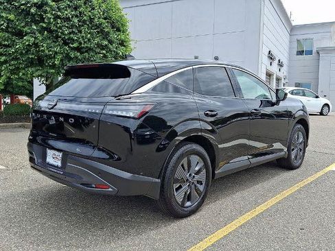 Certified 2025 Nissan Murano SL w/ Cargo Package AWD/4WD image 8