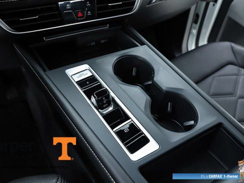 Used 2024 Volkswagen Atlas Cross Sport SE FWD image 60