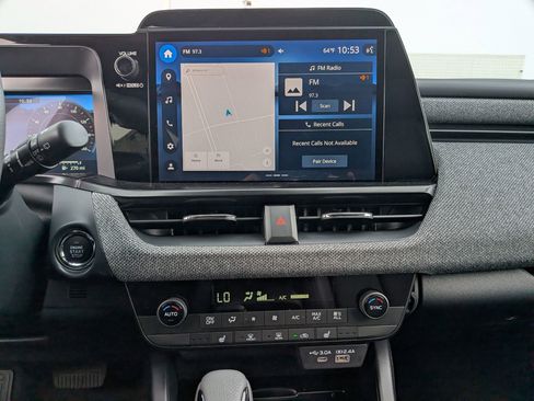 New 2026 Subaru Outback Limited AWD/4WD image 10