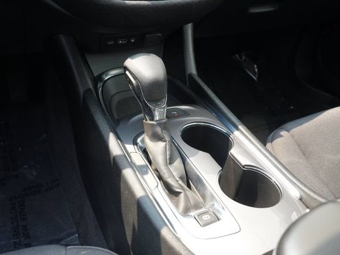 Used 2023 Chevrolet Malibu LT w/ Driver Confidence Package FWD image 24