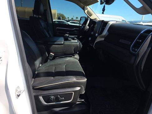 Used 2019 RAM 1500 Laramie image 15