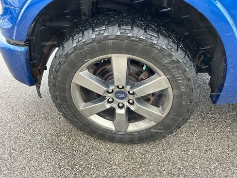 Used 2017 Ford F150 Lariat w/ Equipment Group 502A Luxury image 52