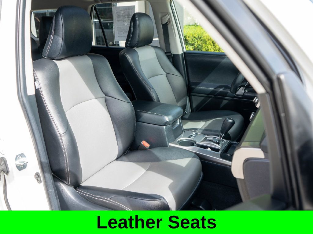 Used 2020 Toyota 4Runner SR5 Premium w/ Moonroof Package AWD/4WD image 9