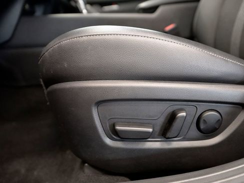 Used 2023 MAZDA CX-50 2.5 S w/ Preferred Plus Pkg image 16