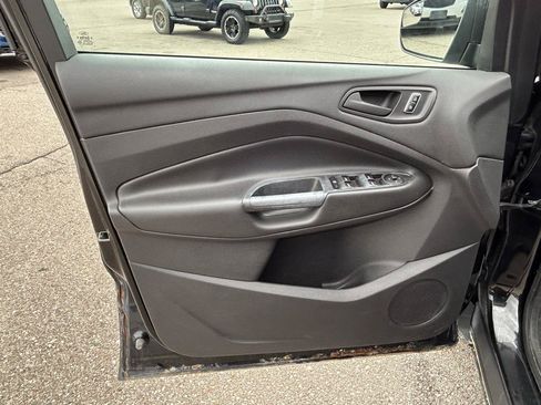 Used 2014 Ford Escape S FWD image 14