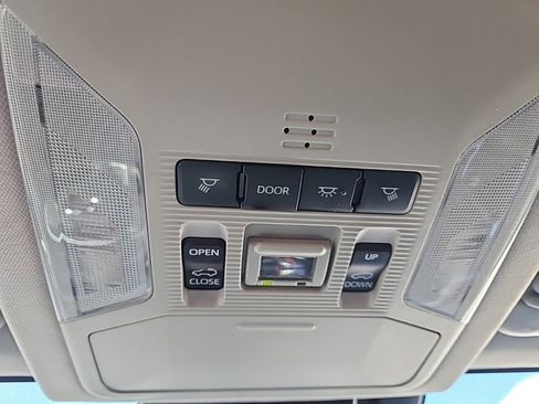 Used 2022 Toyota RAV4 TRD Off-Road image 25