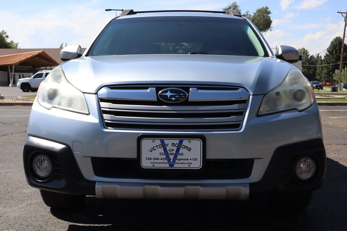 Used 2014 Subaru Outback 2.5i Limited w/ Moonroof Package AWD/4WD image 13