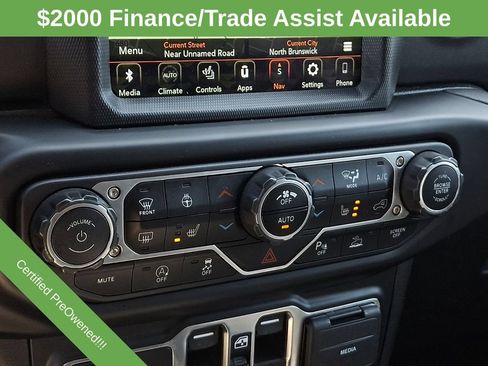 Used 2022 Jeep Wrangler Unlimited Sahara w/ Dual Top Group AWD/4WD image 14