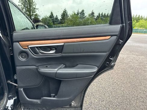 Used 2021 Honda CR-V Touring image 23
