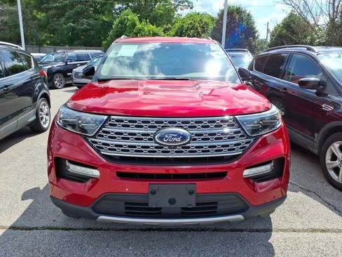 Used 2020 Ford Explorer Limited RWD image 2