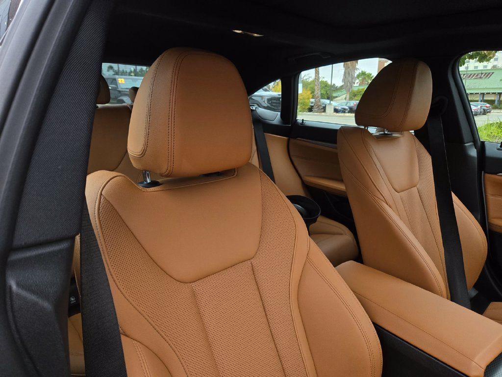 Used 2023 BMW i4 eDrive40 w/ M Sport Package RWD image 11