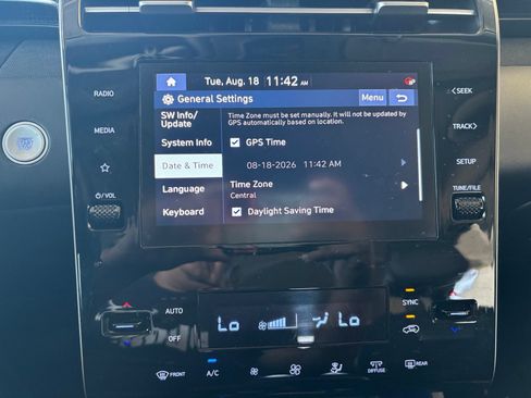 Used 2023 Hyundai Tucson SEL w/ Convenience Package FWD image 11