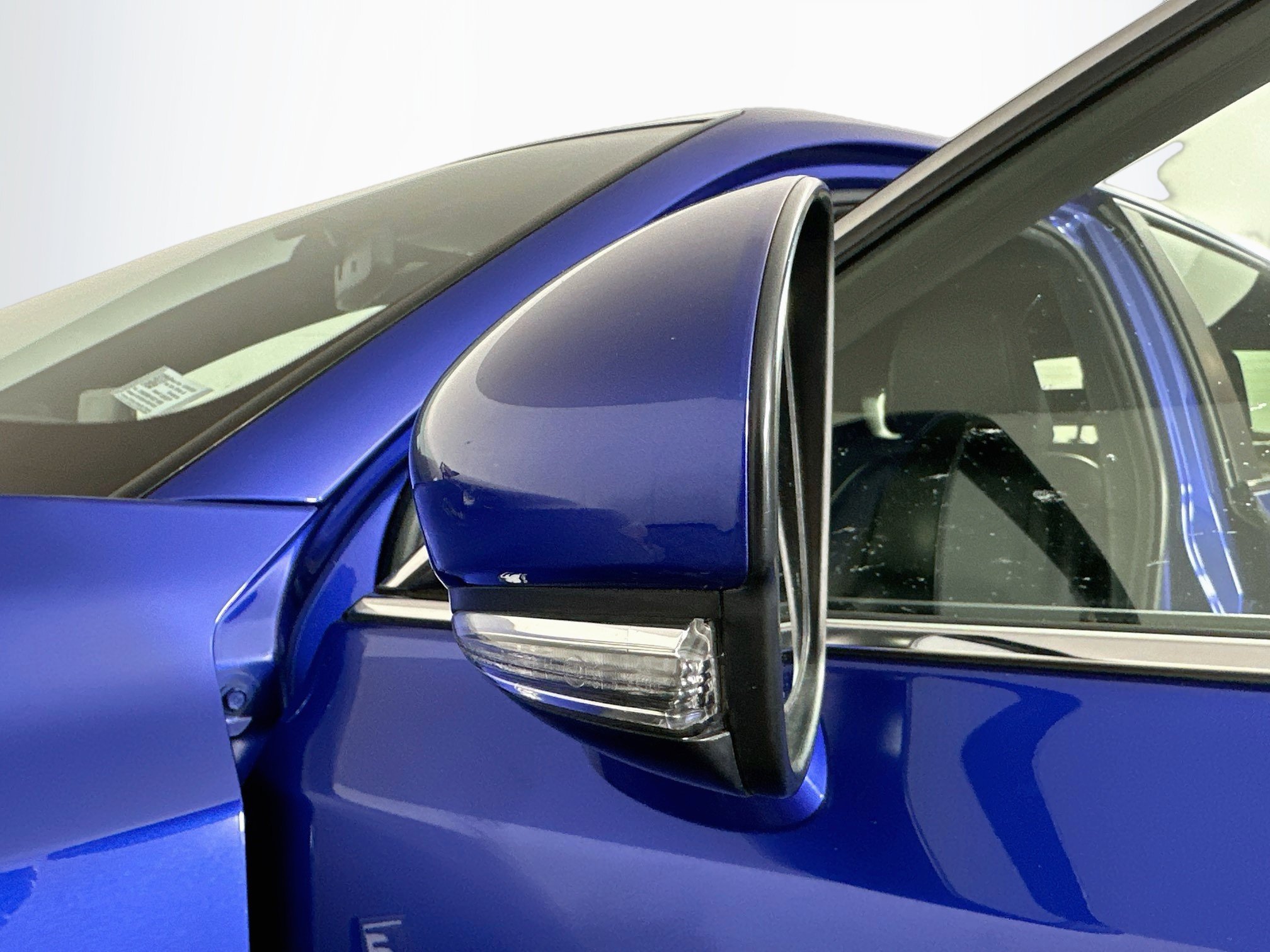 Used 2016 Lexus CT 200h w/ Navigation Package FWD image 16