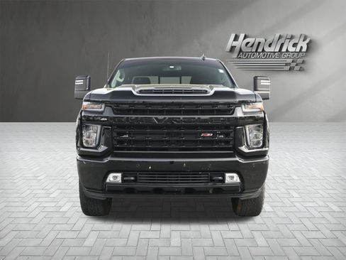 Used 2023 Chevrolet Silverado 2500 LT w/ Midnight Edition image 5