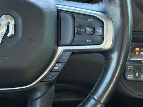 Used 2019 RAM 1500 Laramie image 27