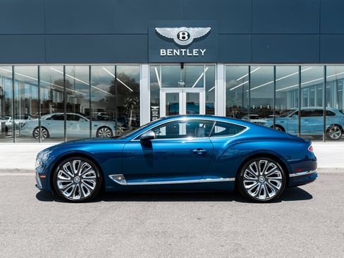 Certified 2023 Bentley Continental GT Mulliner AWD/4WD image 5