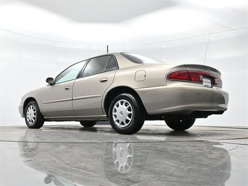 Used 2003 Buick Century Custom w/ Preferred Equipment Group 1SB image 21