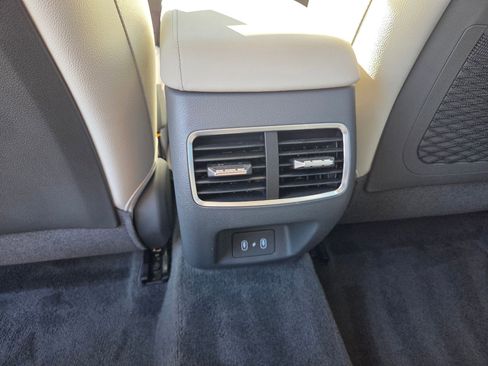 Used 2025 Hyundai Sonata Limited image 20