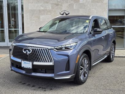 New 2026 INFINITI QX60 Luxe w/ Family Package