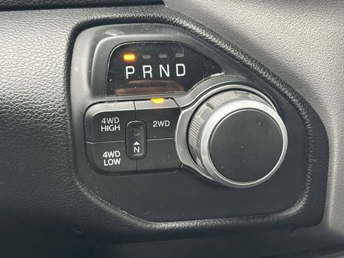 Used 2024 RAM 2500 Big Horn image 14