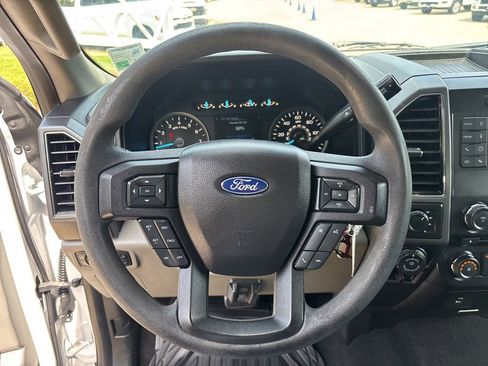 Used 2018 Ford F150 XLT w/ Trailer Tow Package AWD/4WD image 28