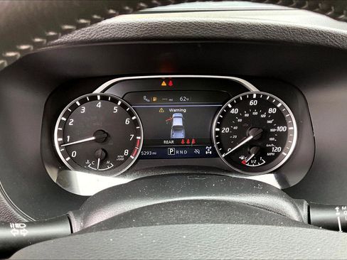 Used 2024 Nissan Frontier SV w/ Hardbody Edition AWD/4WD image 21