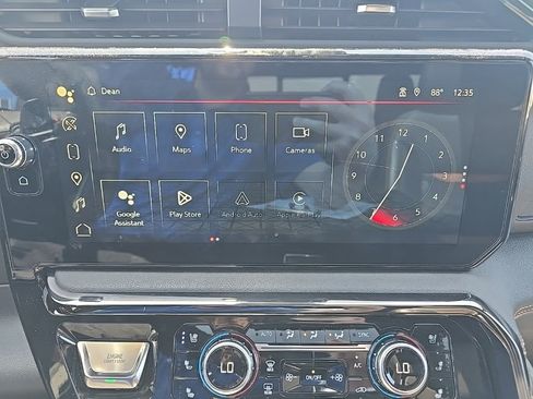 Used 2024 GMC Sierra 1500 AT4 w/ Technology Package AWD/4WD image 30