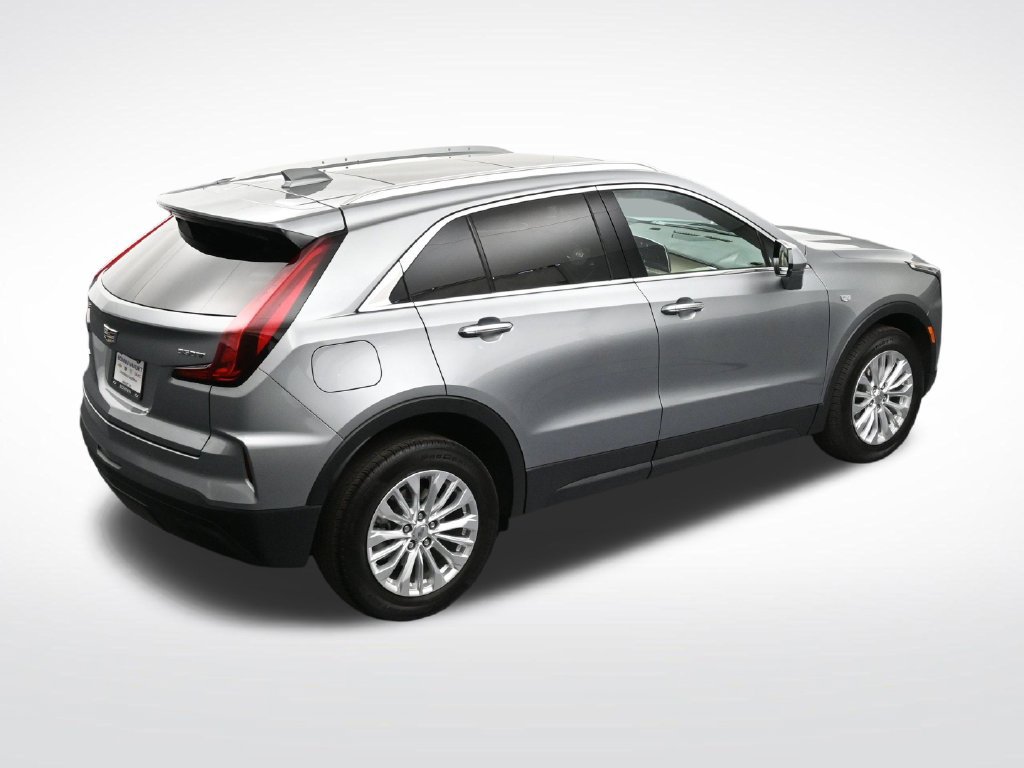 Used 2024 Cadillac XT4 Luxury w/ Cold Weather Package AWD/4WD image 20