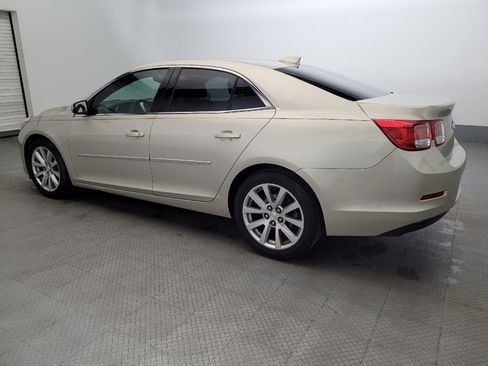 Used 2015 Chevrolet Malibu LT FWD image 3