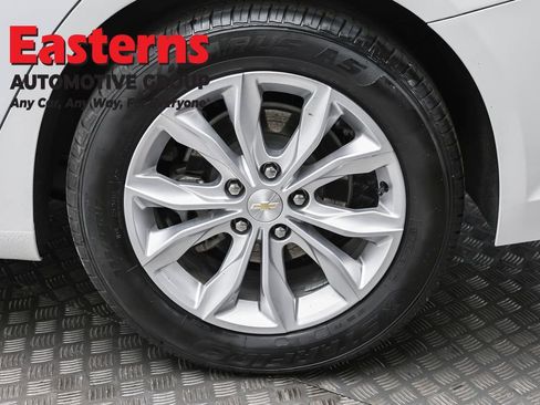 Used 2024 Chevrolet Malibu LT image 8