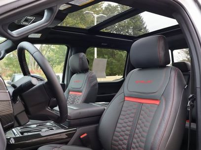 New 2025 Ford F150 Lariat w/ Equipment Group 502A High