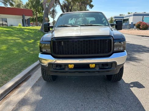 Used 2003 Ford F350 Lariat RWD image 10