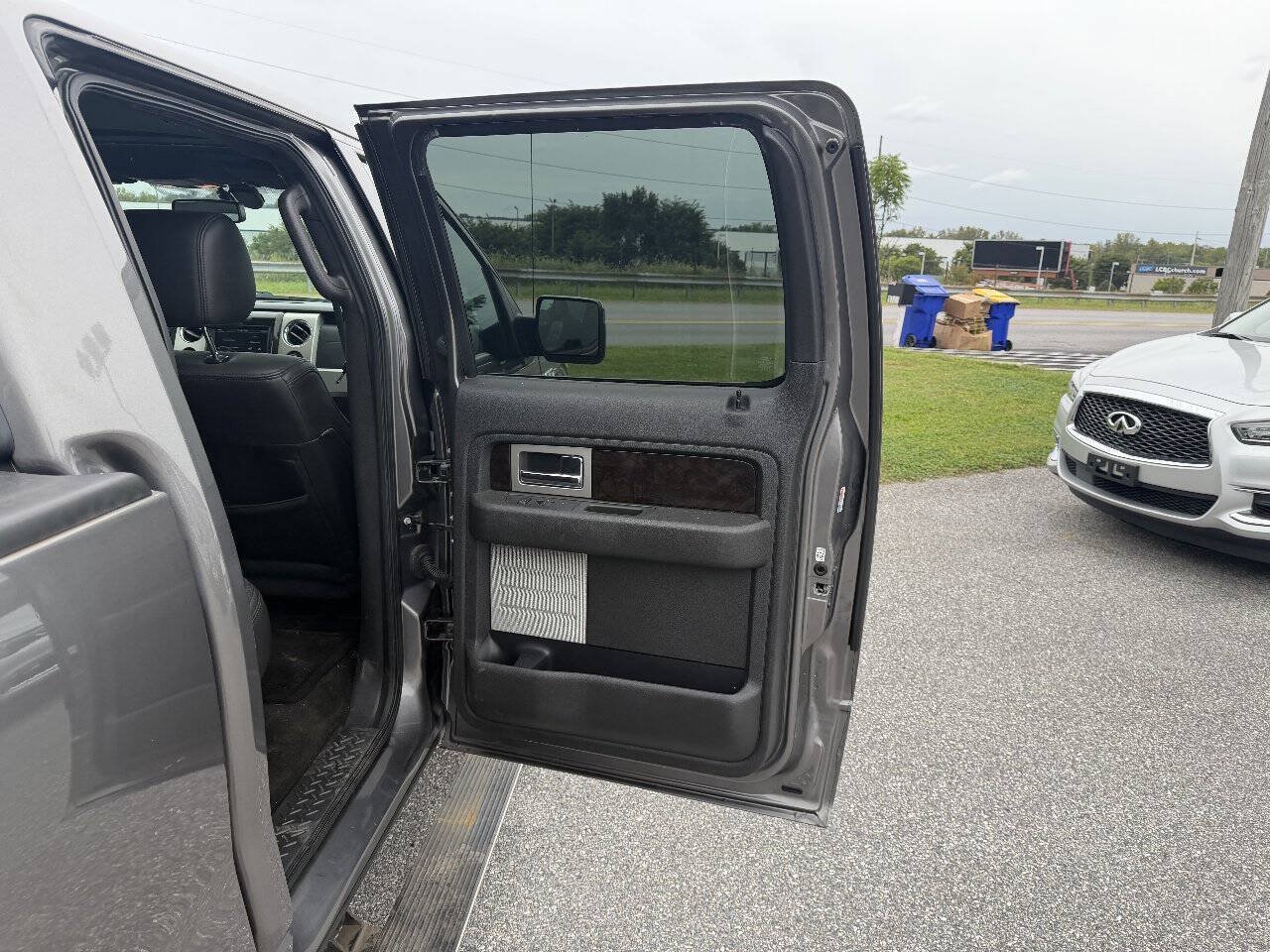 Used 2014 Ford F150 Platinum AWD/4WD image 21