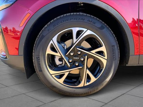 New 2026 Lincoln Nautilus Premier w/ Equipment Group 102A image 11