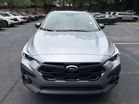 Used 2024 Subaru Crosstrek 2.0i Premium AWD/4WD image 2