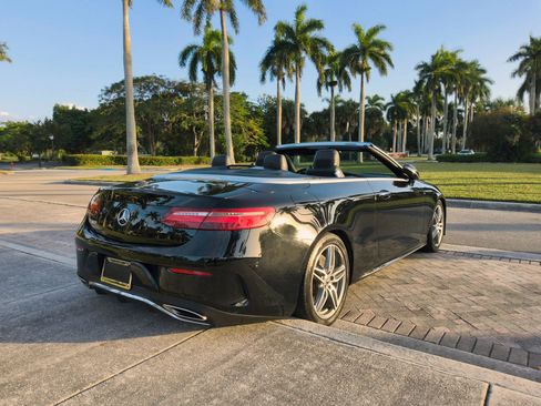 Used 2018 Mercedes-Benz E 400 E 400 Cabriolet 2D w/ Premium 2 Package image 14