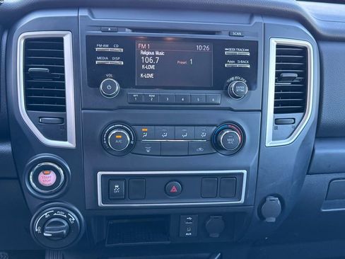 Used 2017 Nissan Titan S AWD/4WD image 7