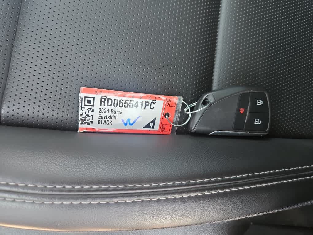 Used 2024 Buick Envision Preferred AWD/4WD image 19