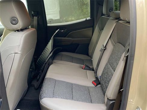 Used 2024 Chevrolet Colorado ZR2 w/ Technology Package image 9