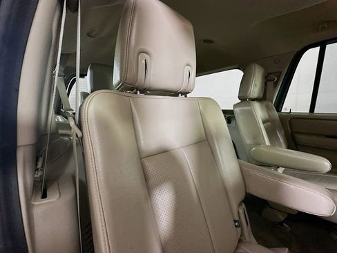 Used 2013 Ford Expedition EL Limited image 30