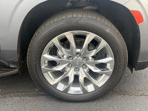 Used 2021 GMC Yukon XL Denali image 20