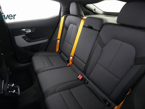 Used 2022 Polestar Polestar 2 Long Range Dual Motor w/ Performance Package image 10